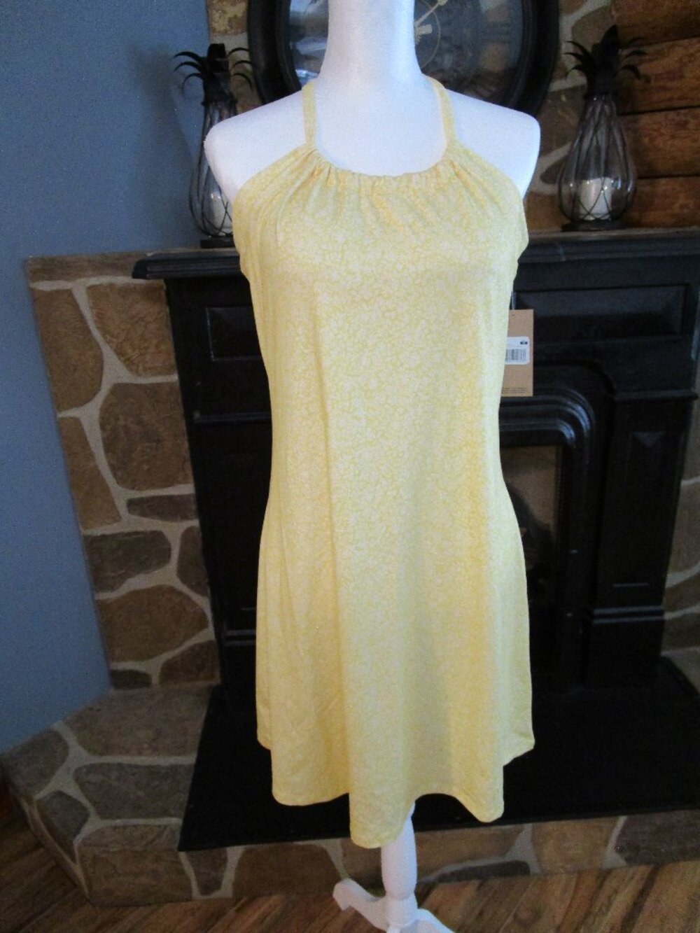 Ladies Eddie Bauer Medium Harmony Active Dress